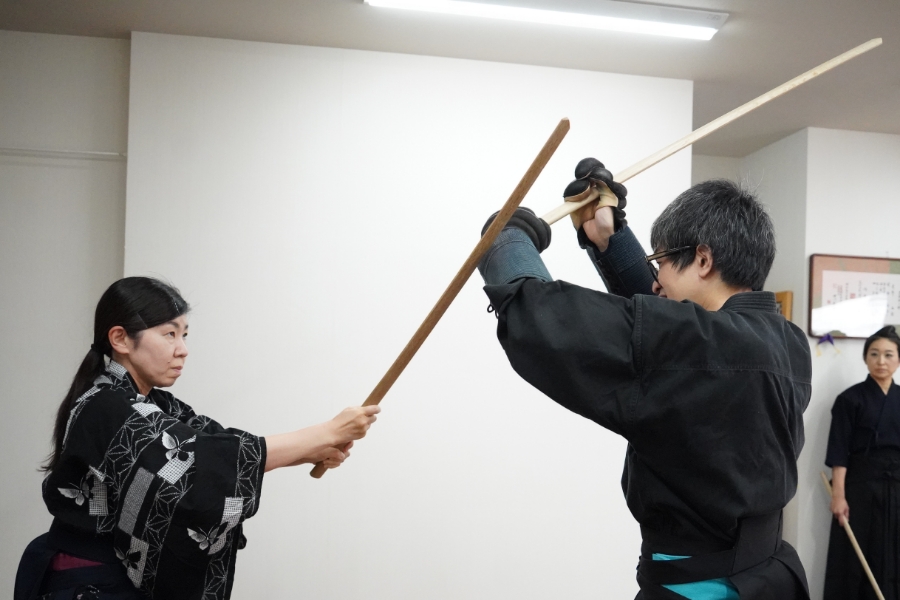 稽古風景の画像